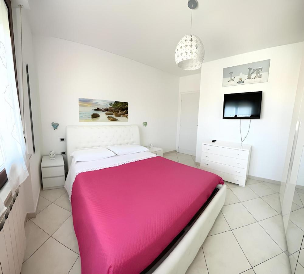 Apartament Casa Vacanze Esedra Pescara Zewnętrze zdjęcie